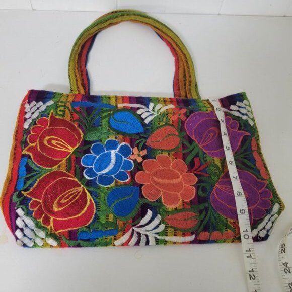 Handmade Floral Embroidered Mexican Shoulder Bag - Picture 6 of 12